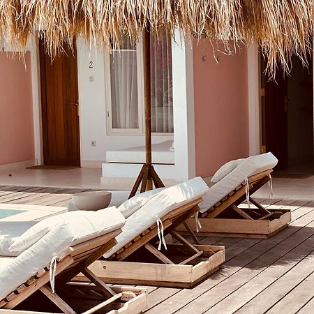 Love Song Boutique Hotel Canggu Dış mekan fotoğraf