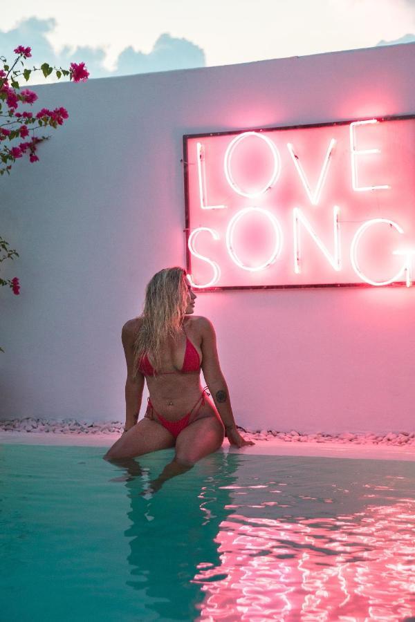 Love Song Boutique Hotel Canggu Dış mekan fotoğraf