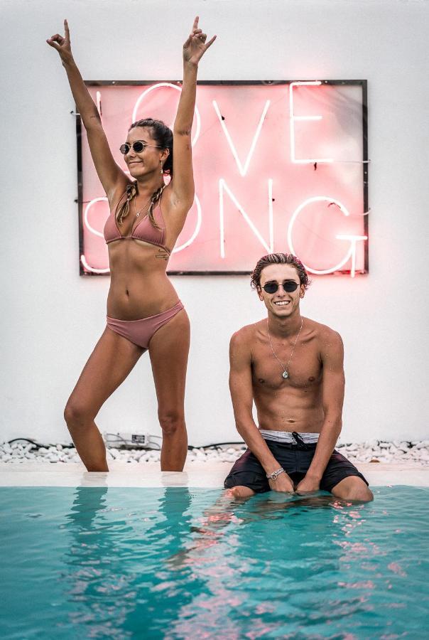 Love Song Boutique Hotel Canggu Dış mekan fotoğraf
