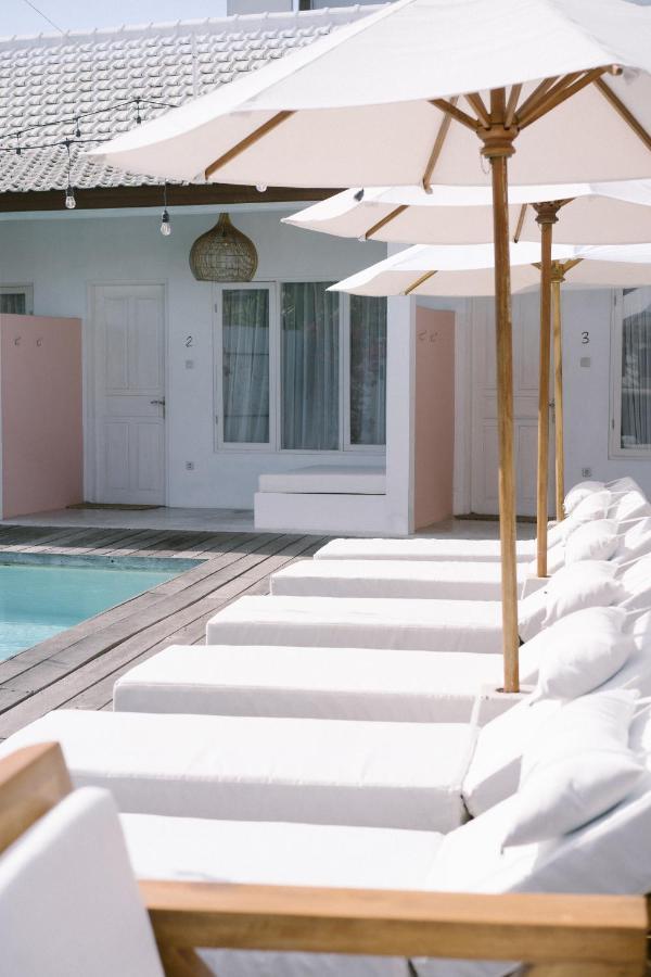 Love Song Boutique Hotel Canggu Dış mekan fotoğraf