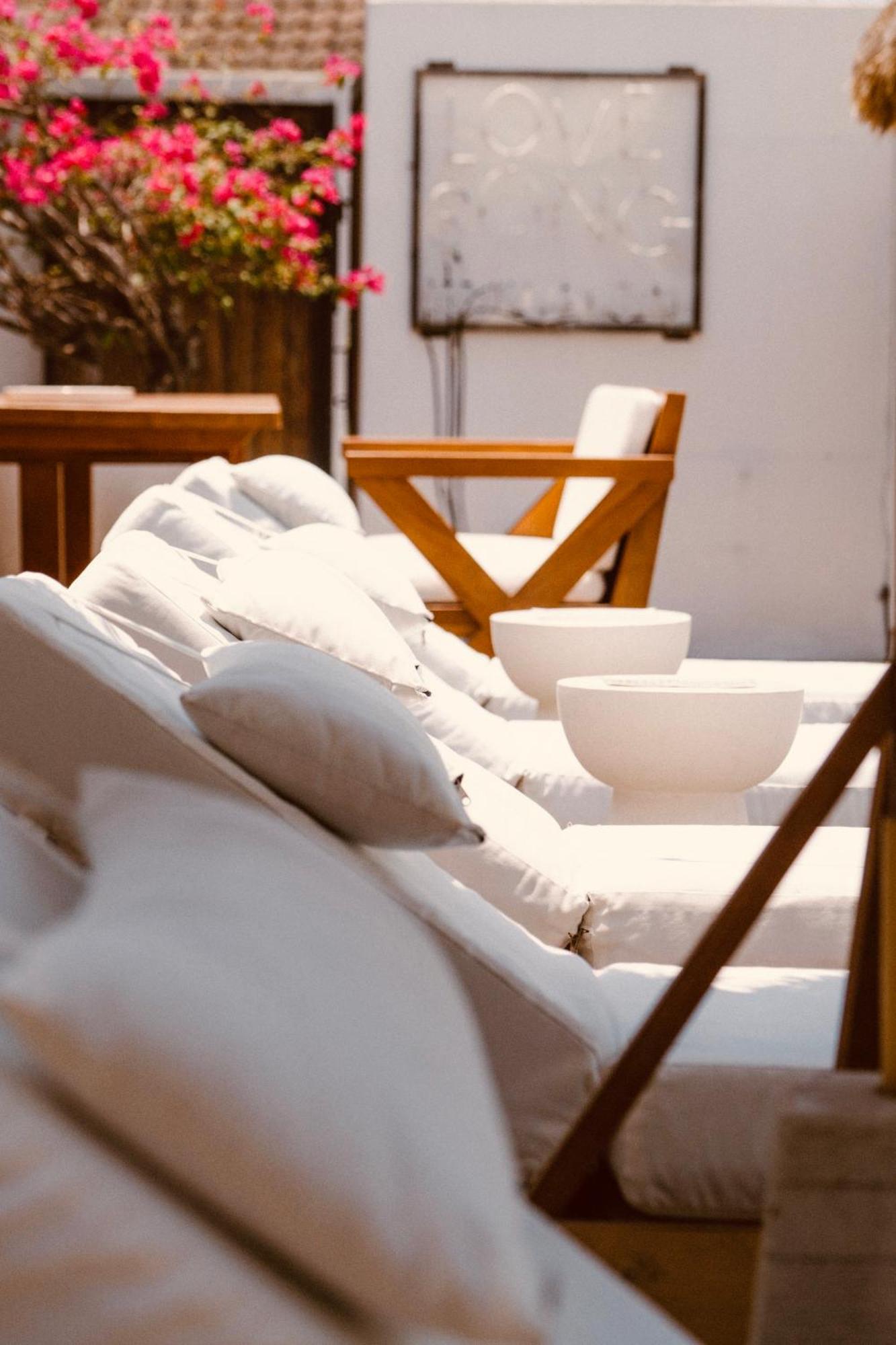 Love Song Boutique Hotel Canggu Dış mekan fotoğraf